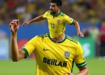 Ceará rescinde contrato com Lucas Lima