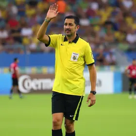 Sávio Pereira Sampaio apita São Bernardo x Ceará pelo Brasileiro